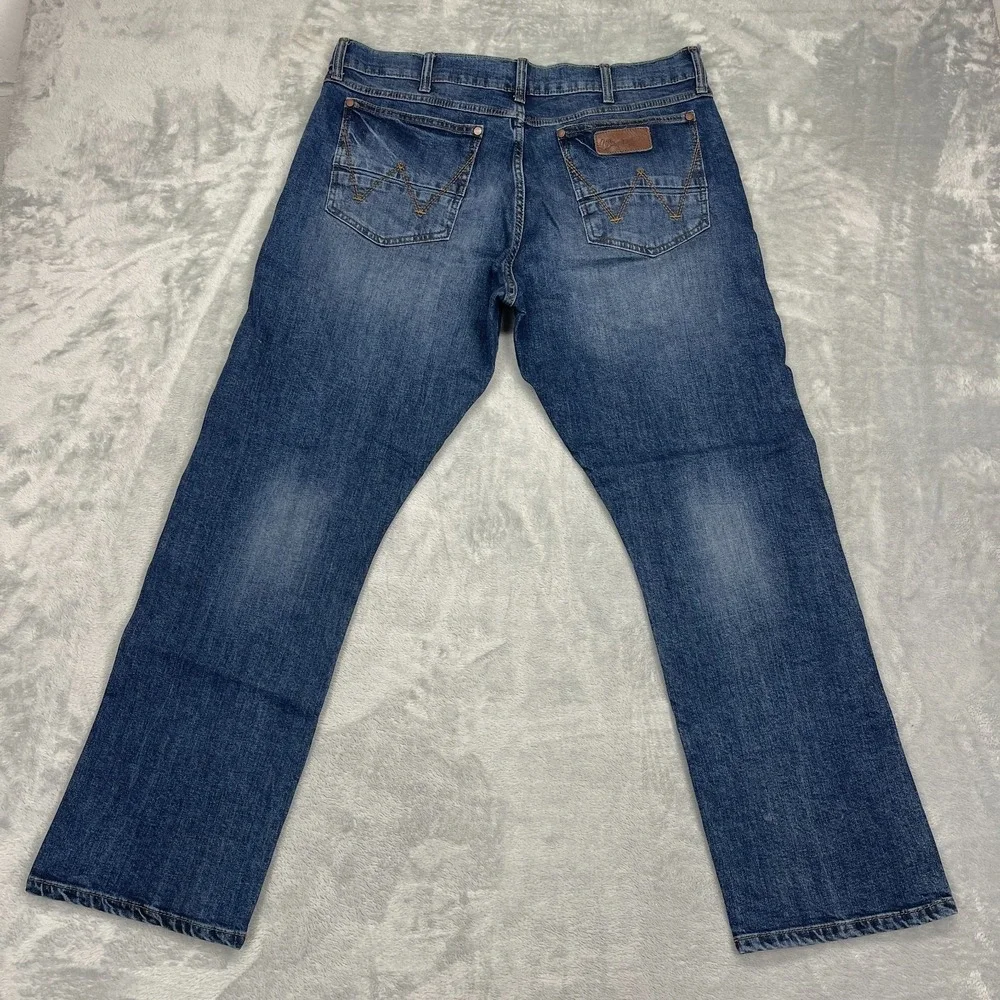 Wrangler Jeans Mens 36x30 Blue Denim Dark Wash Faded Retro Slim Straight Leg